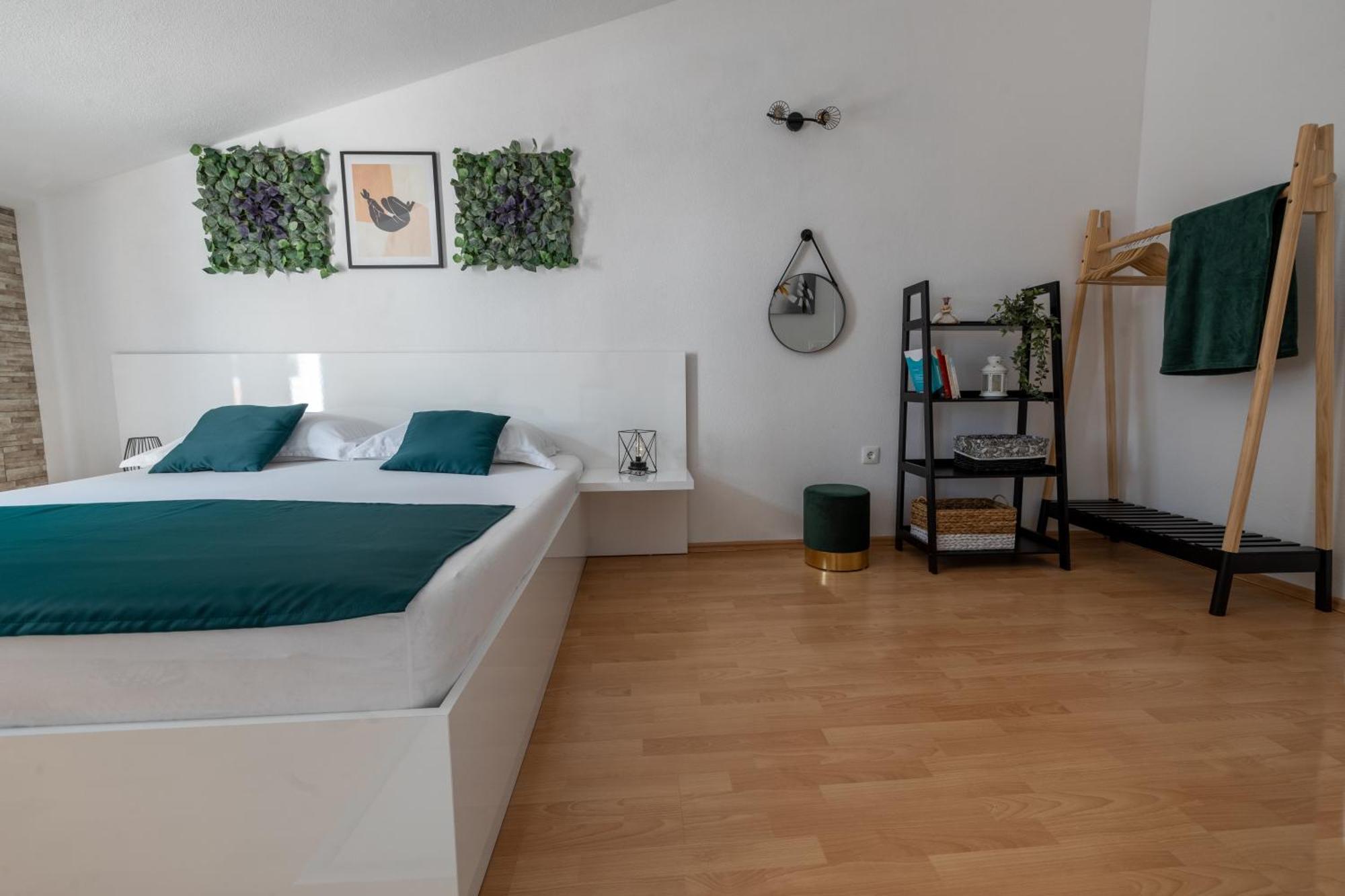 Apartments Rasic Makarska Exterior photo