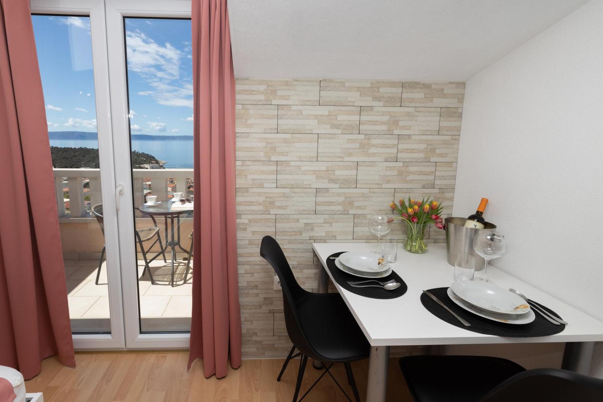 Apartments Rasic Makarska Exterior photo