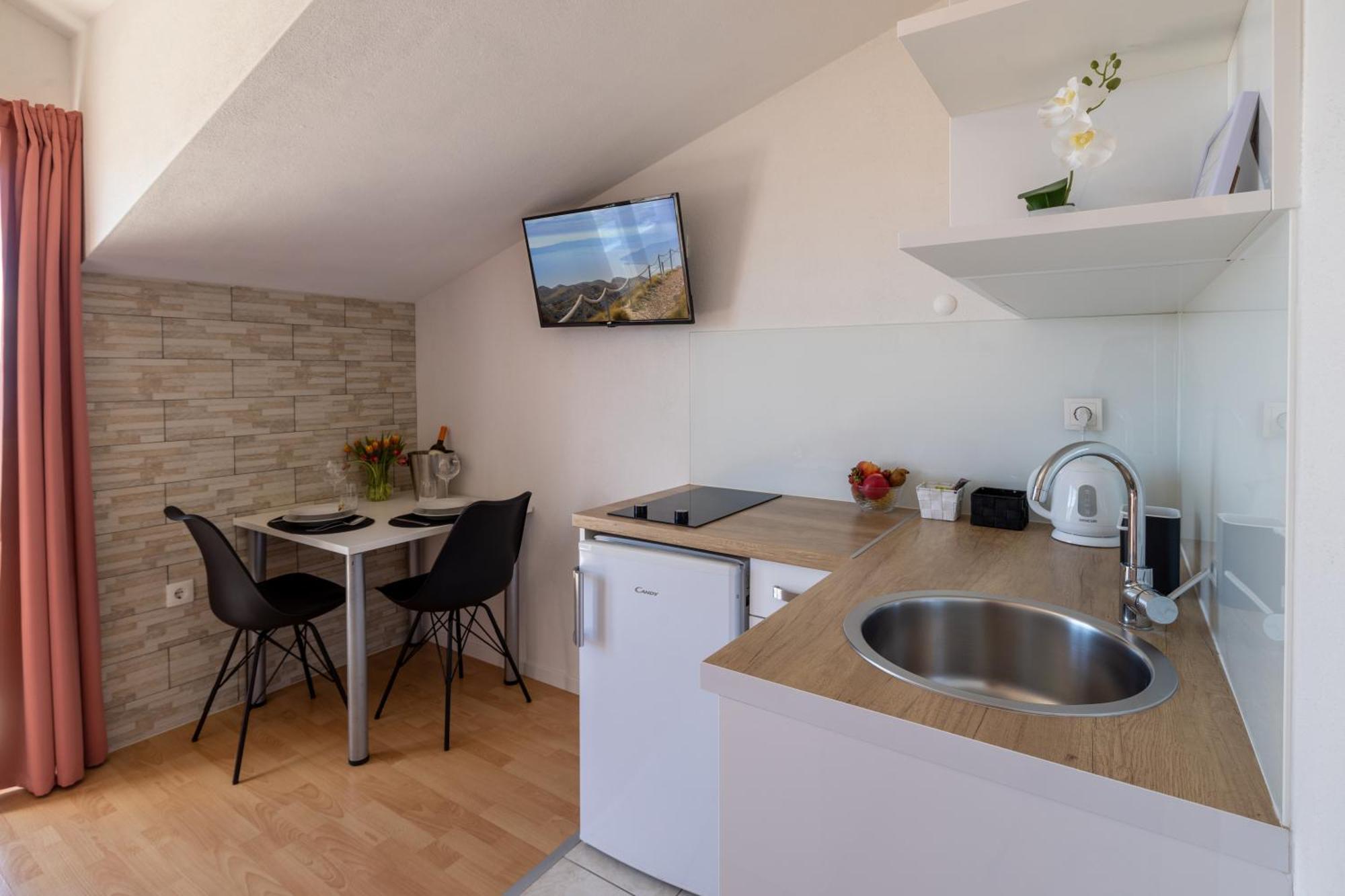 Apartments Rasic Makarska Exterior photo