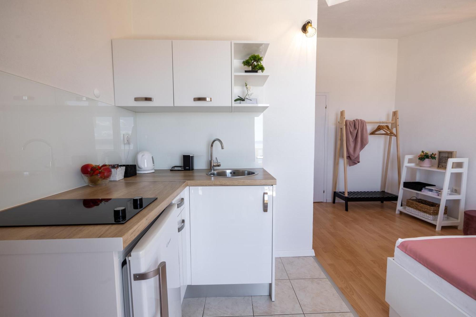 Apartments Rasic Makarska Exterior photo